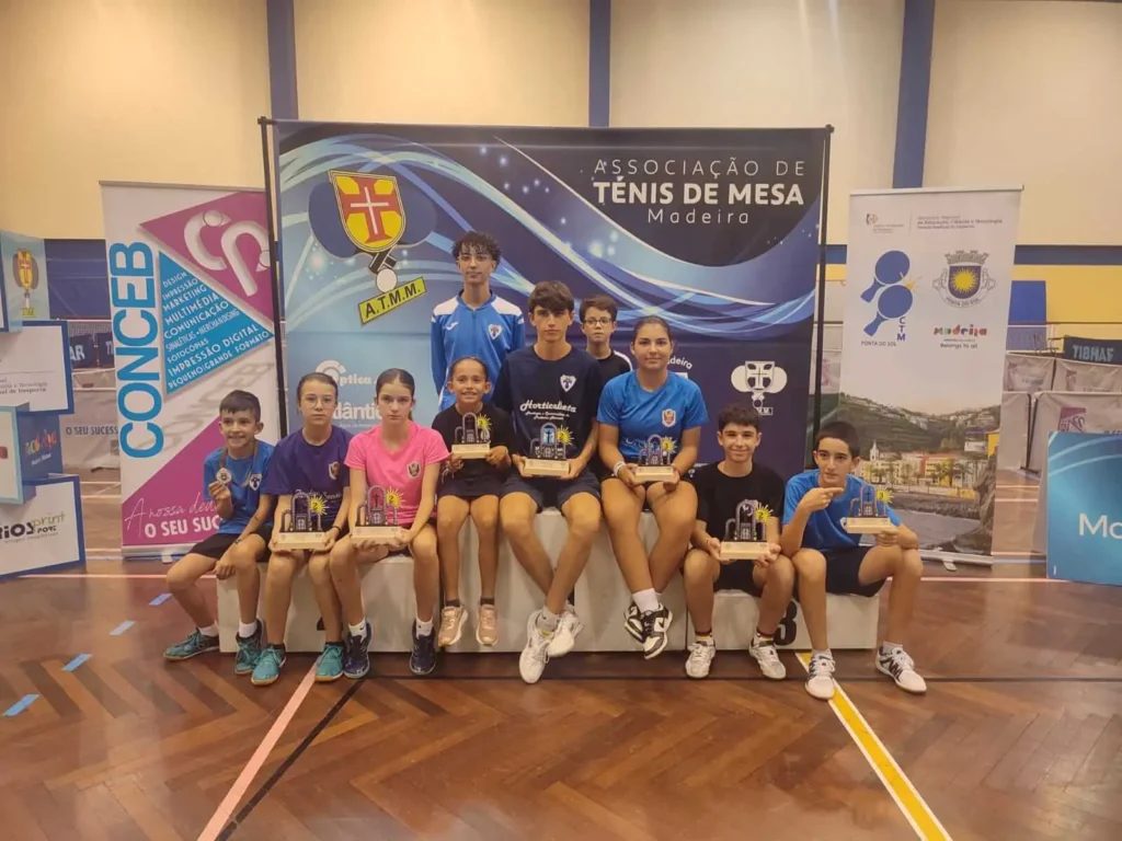 Ténis de Mesa do CD 1º de Maio e CTMST com 10 Pódios no Torneio de Abertura