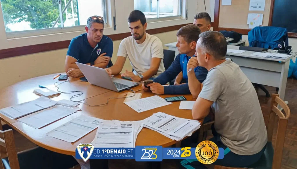 Formação aos Treinadores do Clube 1º de Maio sobre o Score e o Em Jogo