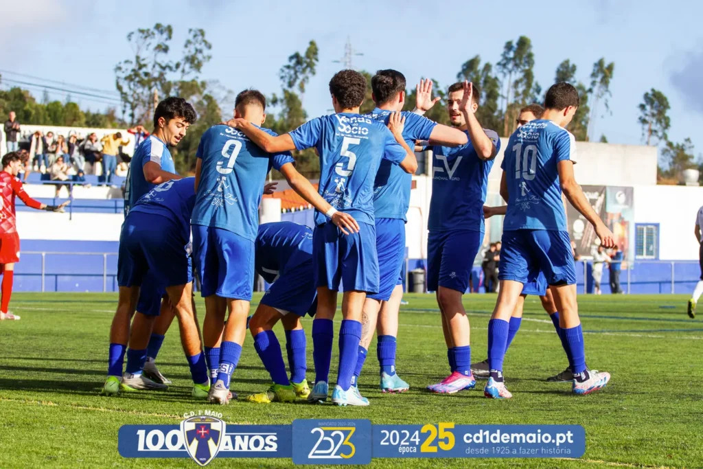 Golo no jogo de Futebol dos Seniores B do CD 1º de Maio frente ao Juv. de gaula