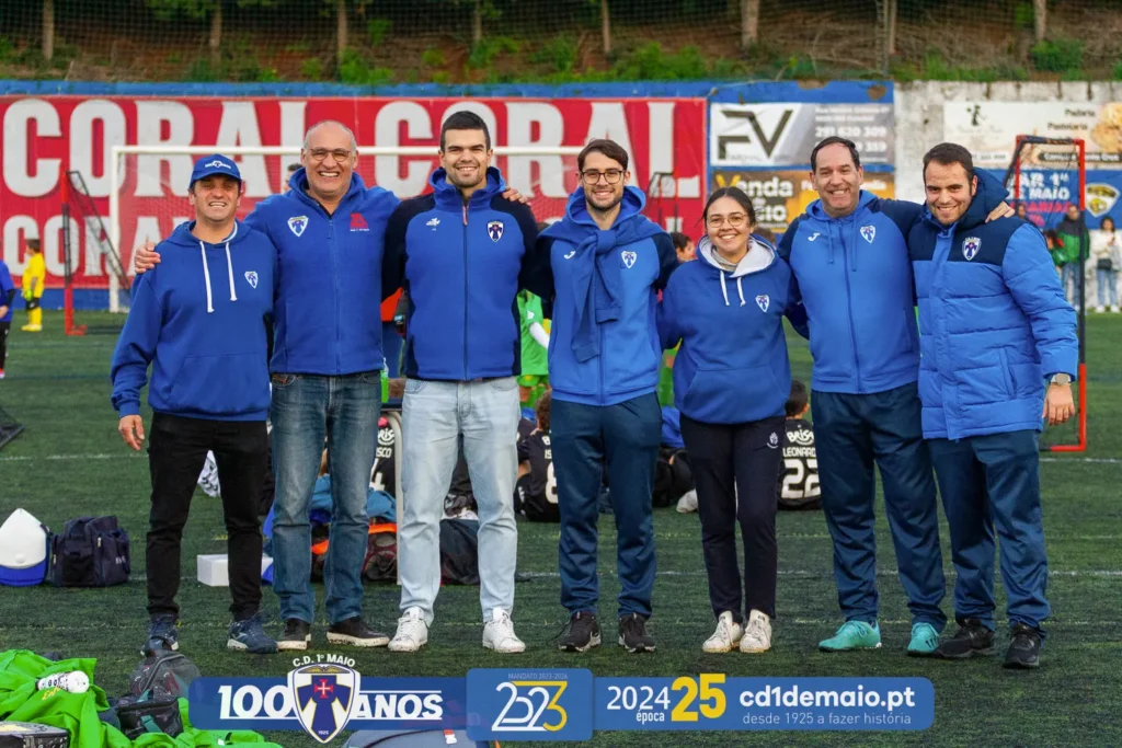 O papel importante do Staff do Clube Desportivo 1º de Maio