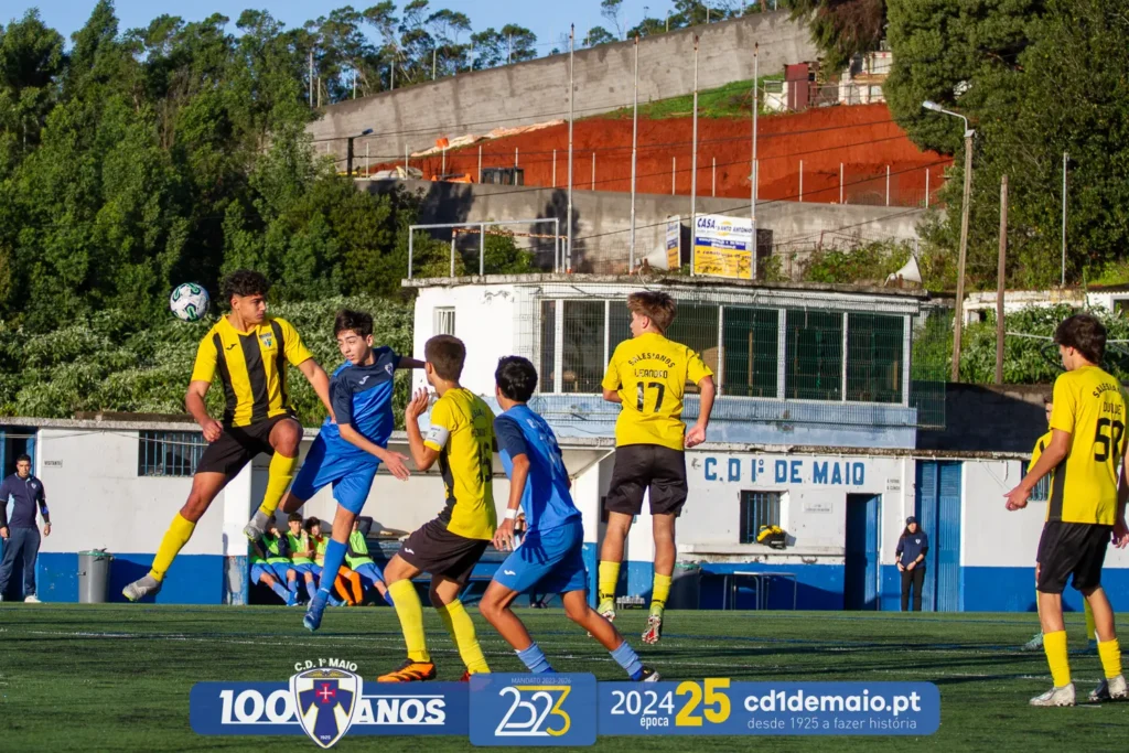 Futebol Juvenis SUB-17 CD 1º de Maio 3-3 Juventude AC "A"