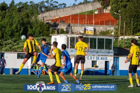 Futebol Juvenis SUB-17 CD 1º de Maio 3-3 Juventude AC "A"