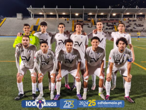 Equipa de Seniores Masculinos B do 1º de Maio frente ao União da Bola FC 2024/2025