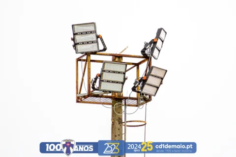 A Nova Iluminação do Estádio do CD 1º de Maio em 29 de Março de 2025