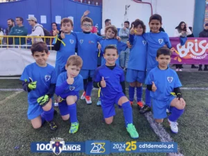 Escola de Futebol CD 1º de Maio