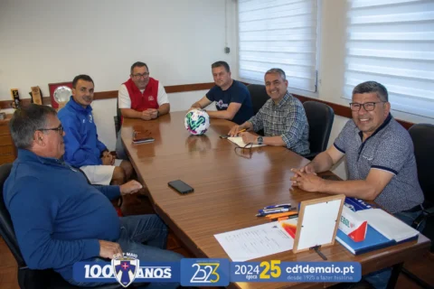 Reunião de Direção do Clube Desportivo Primeiro de Maio