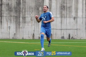 Cristiano Vasconcelos Celebrando mais um Golo