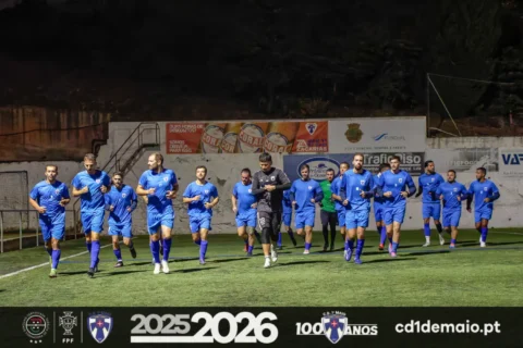 Inicio de época 2025/2026 Futebol Seniores Masculinos do Clube Desportivo Primeiro de Maio