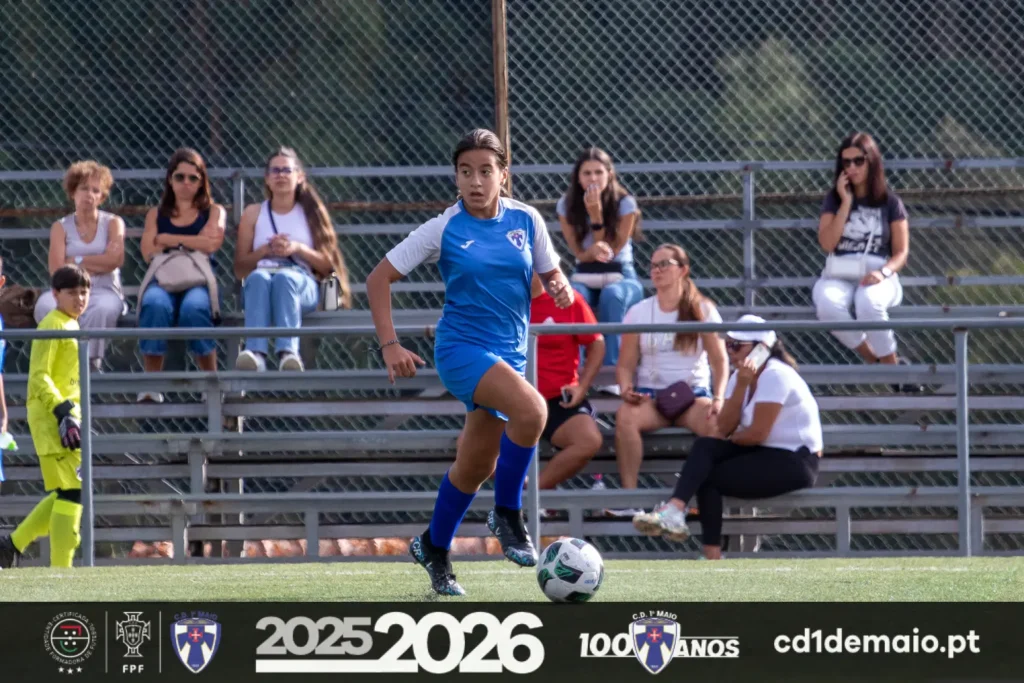 Áurea atleta de Futebol de Formação do CD 1º de Maio