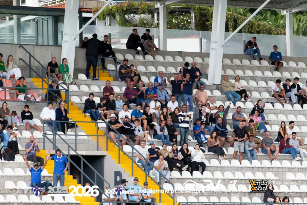 Sócios, Adeptos, Simpatizantes e Familiares a apoiar-nos.