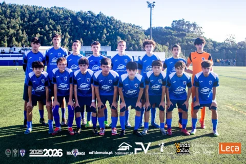 Equipa de Juvenis SUB-17 do CD 1&ordm; de Maio