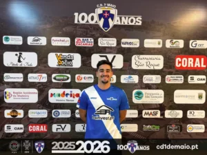 Contratação do Daniel Góis Médio defensivo