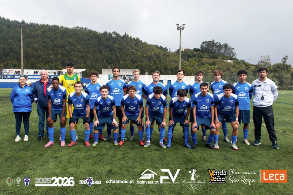Equipa dos Juniores SUB-19 do CD 1º de Maio na Taça da Madeira 2025/2026