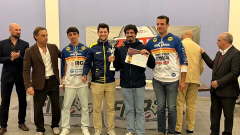 Equipa de Motocross do CD 1º de Maio na Gala dos Campeões Regionais 2025. CD 1º de Maio domina o Motocross Madeirense