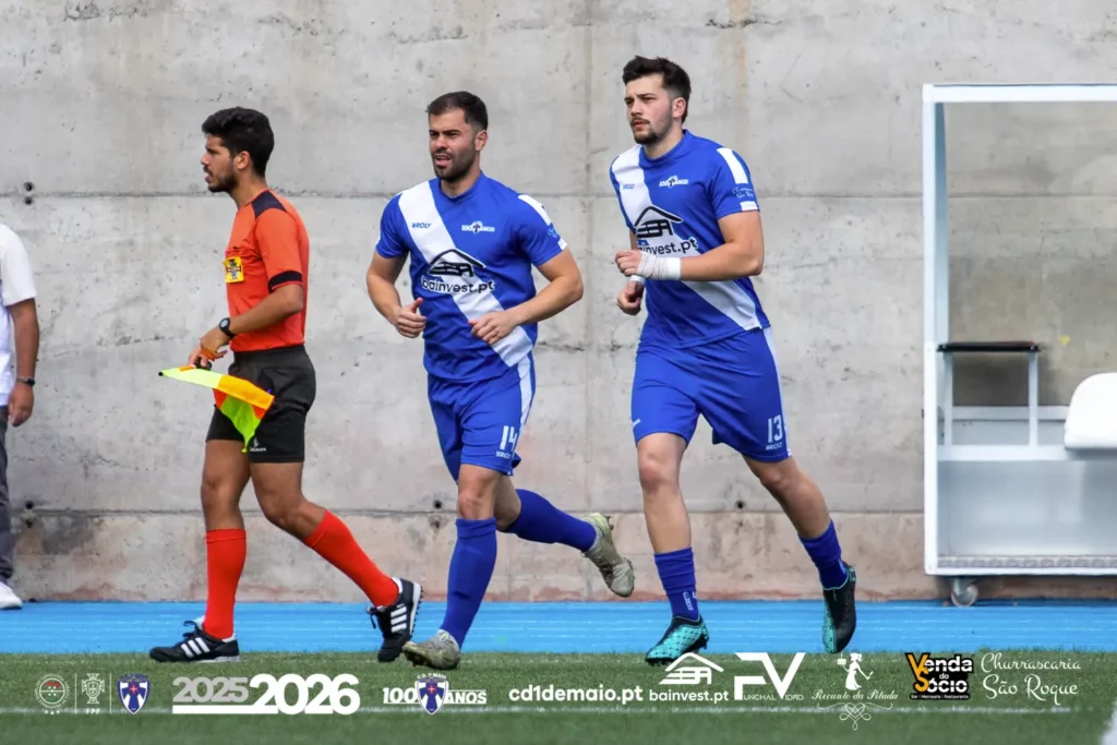 Entrance of André and António Azevedo