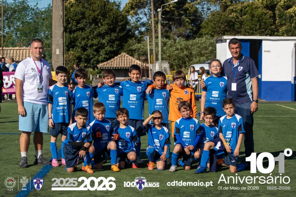 Escolinhas de Futebol do 1º de Maio