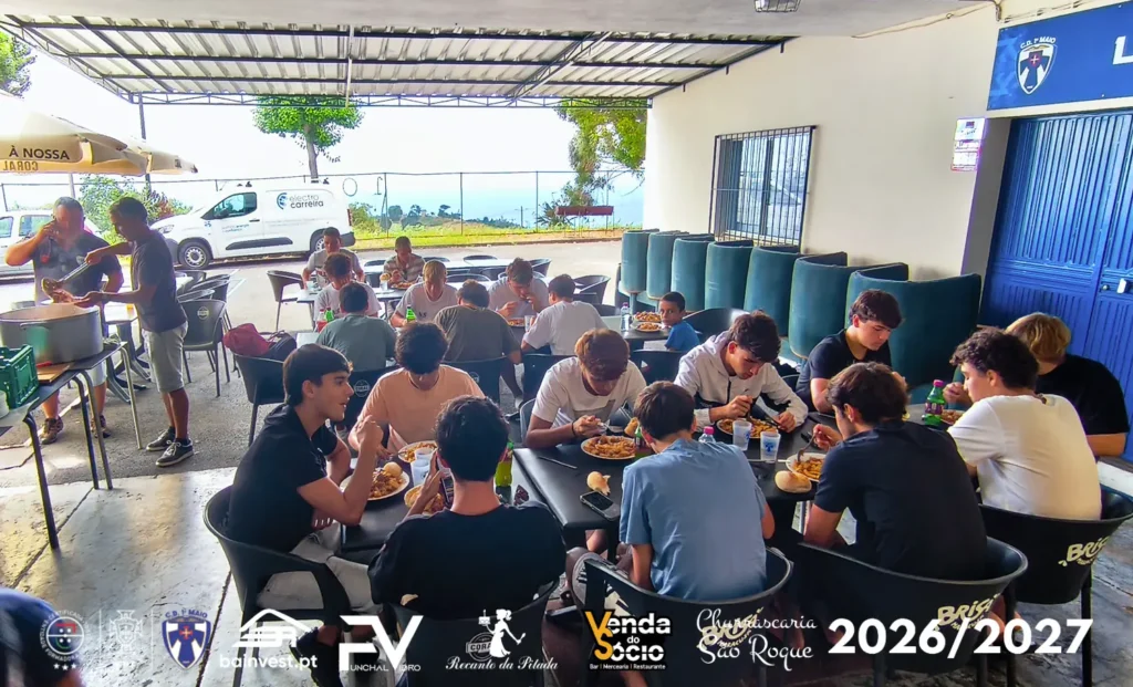 Convívio equipa Juniores CD 1º de Maio 2026/2027